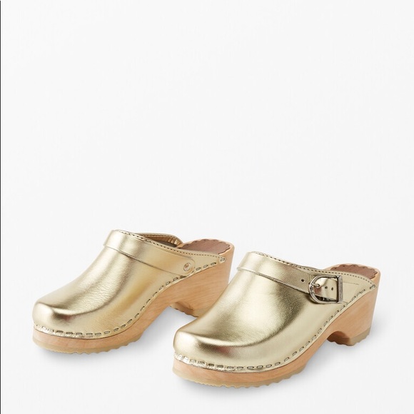 Hanna Andersson Other - Girls Handmade Clogs by Hanna Anderrson never worn